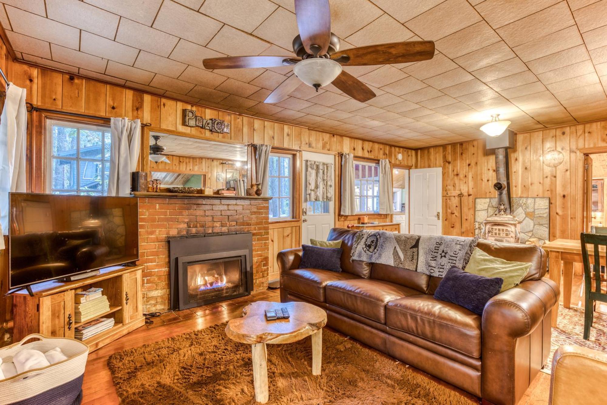 The Cedars Cabin Welches Экстерьер фото