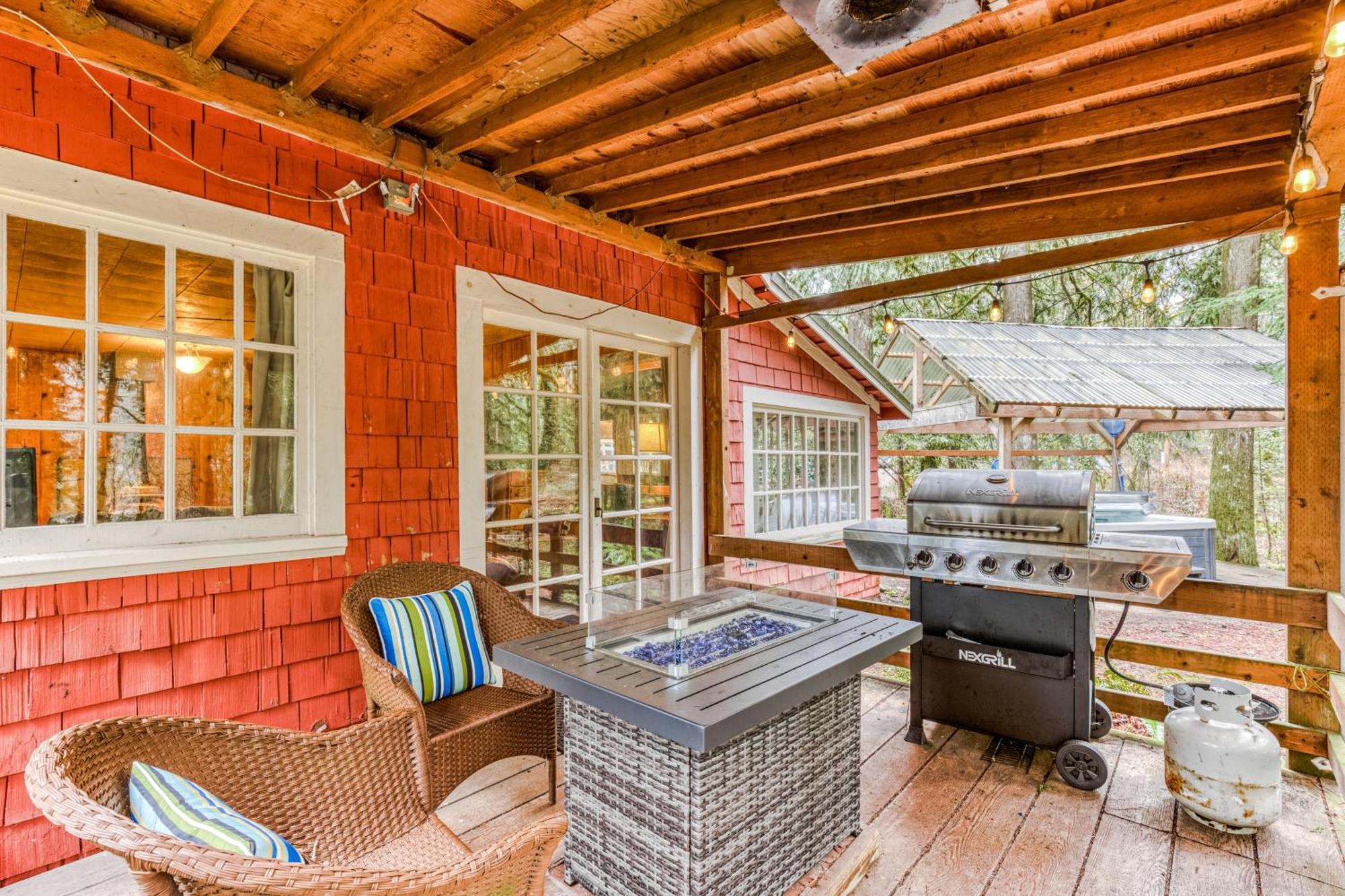The Cedars Cabin Welches Экстерьер фото